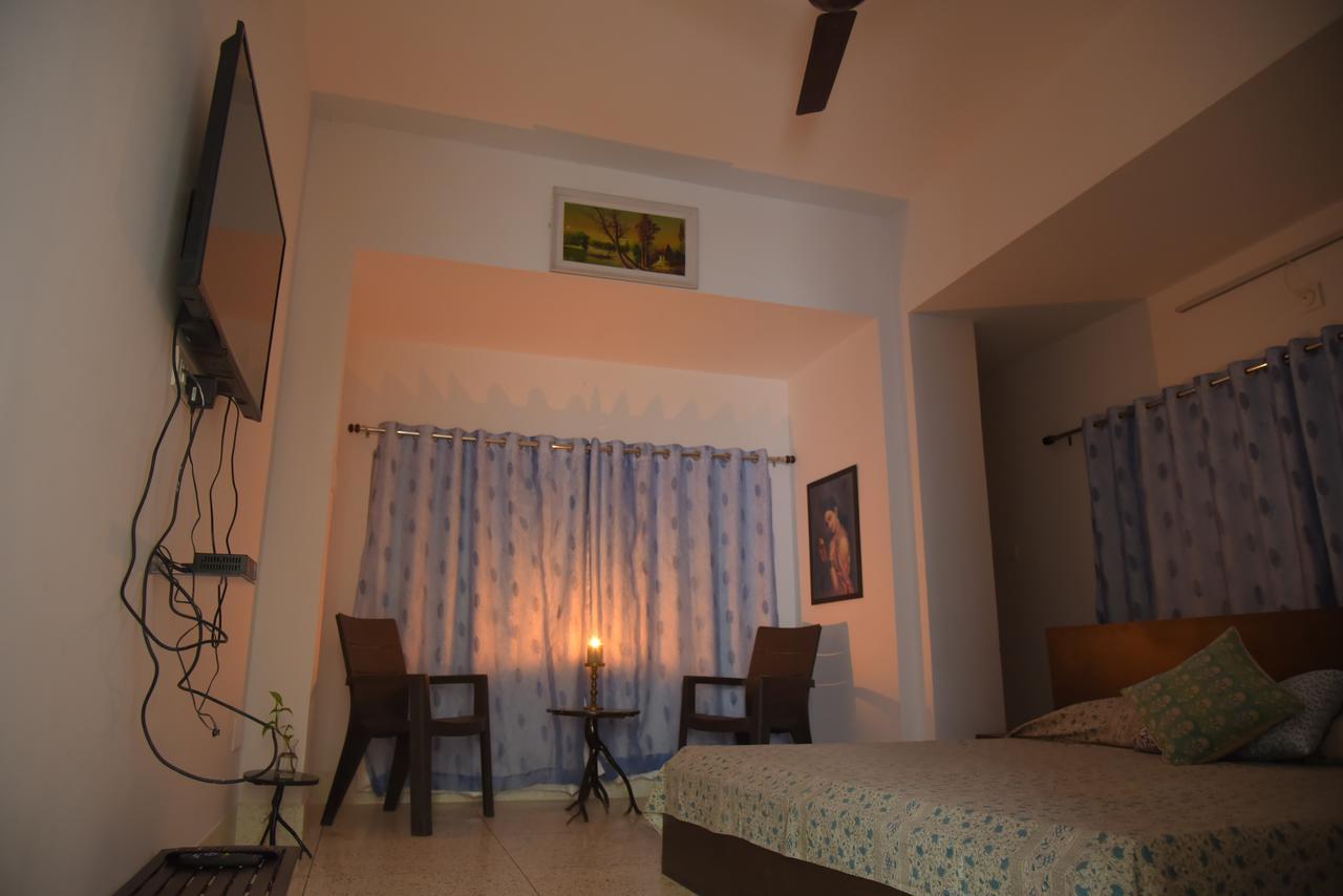 Mahavir Niwas Bed & Breakfast Удайпур Екстериор снимка